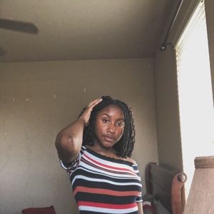 Meet your Posher, Jade